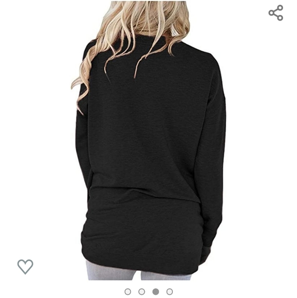 Women's comfy long sleeve top with pockets - Picture 3 of 6